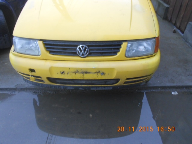 Dezmembrez volkswagen polo