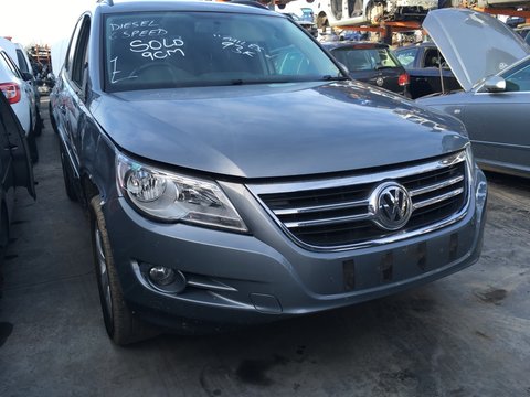 Dezmembrez Volkswagen Tiguan 2009 suv 2.0 tdi