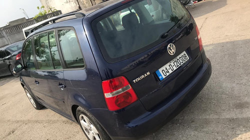 Dezmembrez Volkswagen touran 1.9 BKC 200