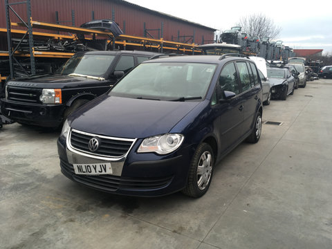 Dezmembrez Volkswagen Touran 2010 van 1,9 tdi