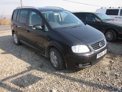 Dezmembrez Volkswagen Touran motor 2000 diesel an 