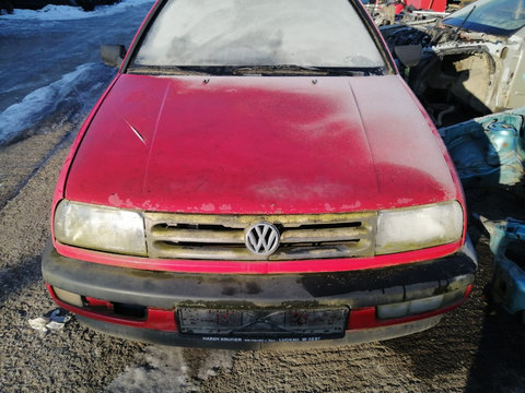 Dezmembrez Volkswagen Vento (1H2) 1.8 i AAM 1992