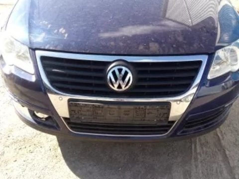 Dezmembrez Volkswagen Vw Passat b6 Bmp motor defect