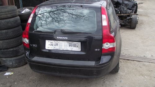 Dezmembrez Volvo V50 1.6 HDI 2005