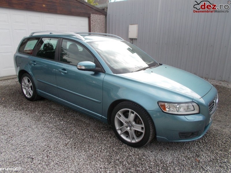 Dezmembrez VOLVO V50 2.4 DC,an 2007