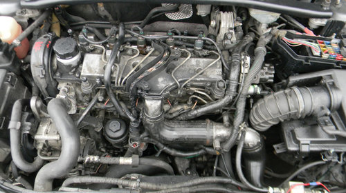 Dezmembrez Volvo V70 Mk 2 (SW) 2000 - 20