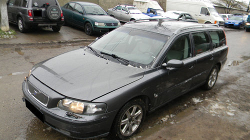 Dezmembrez Volvo V70 Mk 2 (SW) 2000 - 20