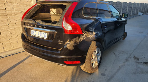 Dezmembrez Volvo XC60 2014 SUV 2.4 D