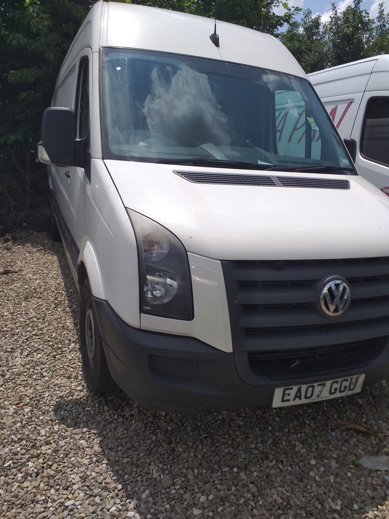 Dezmembrez vw crafter 2.5 tdi 2006-2009