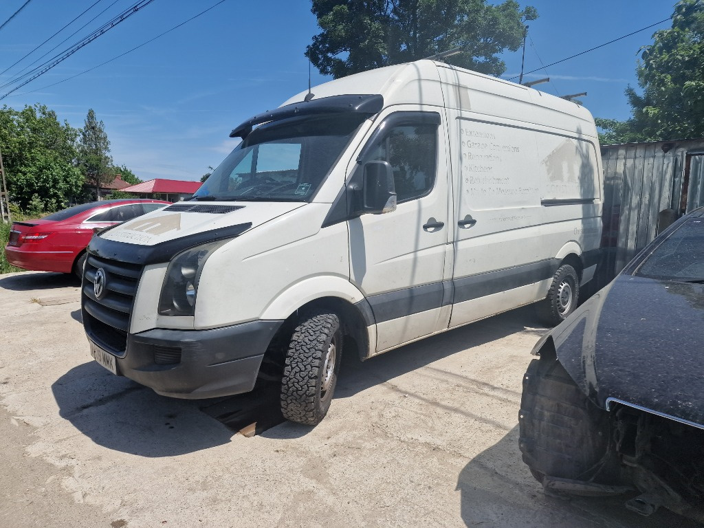 Dezmembrez Vw Crafter 2.5 tdi 2006