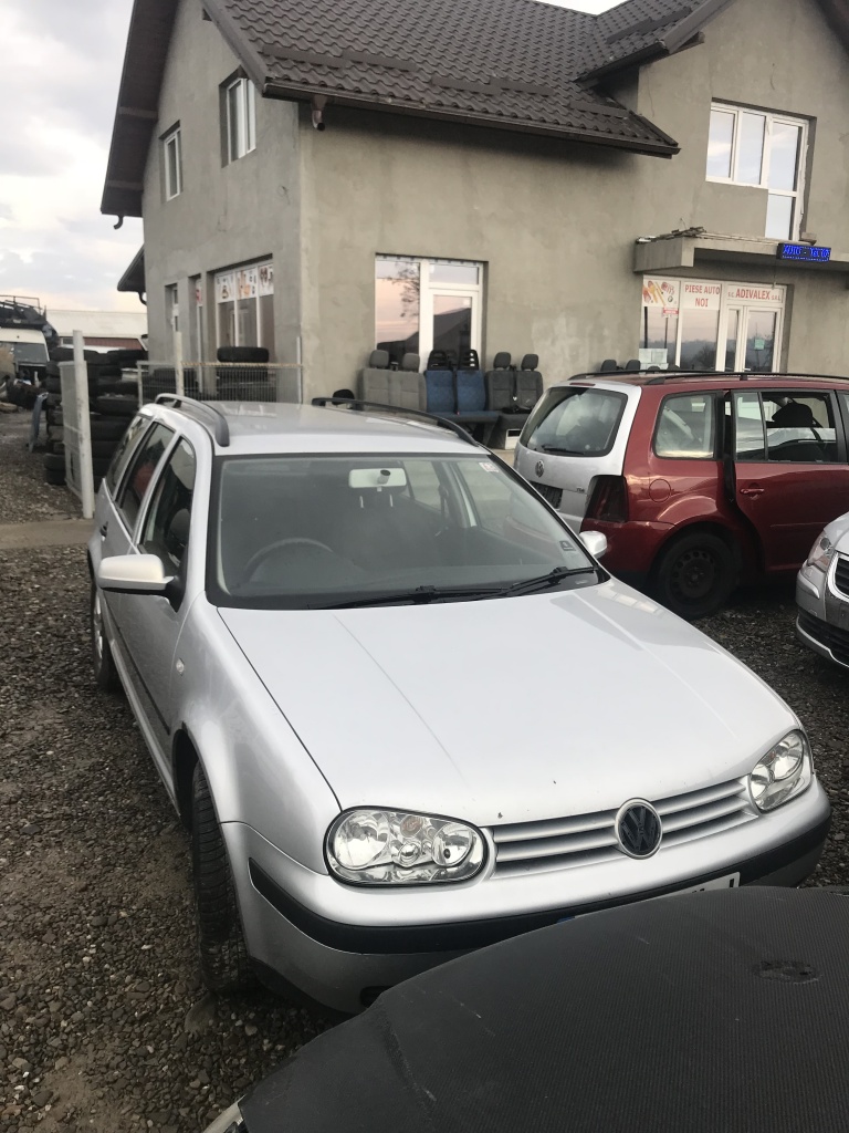 Dezmembrez VW Golf 4, 1.9 SDI (break)
