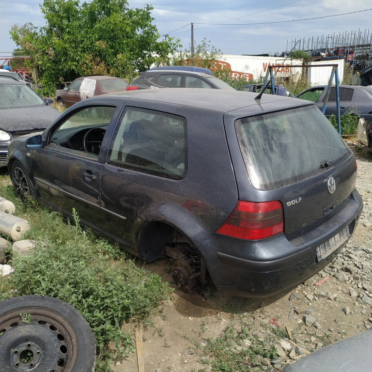 Dezmembrez VW GOLF 4 1997 - 2004 1.4 16V