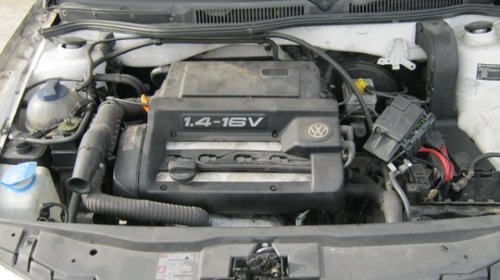 Dezmembrez VW Golf 4 din 1999, 1.4b,