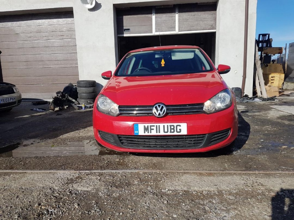 Dezmembrez VW Golf 6 2011 hatchback 2.0tdi