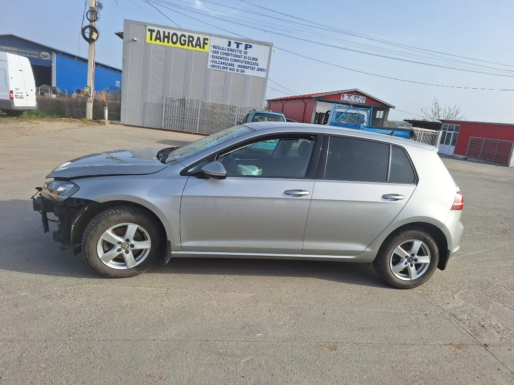Dezmembrez Vw Golf 7 Highline 1.4 Tsi CZDA 150 Cai Cutie DSG 7 Full LED 81.000 km 2017 Cod Culoare LB7W