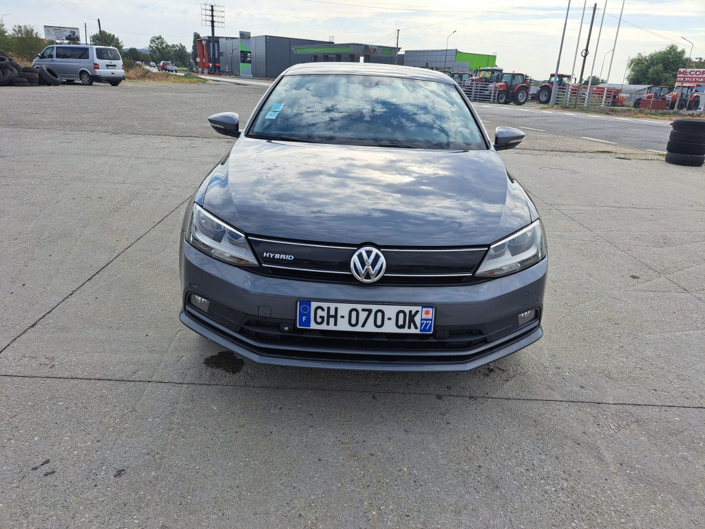 Dezmembrez VW Jetta MK6 FaceLift 1.4 Tsi Hybrid CRJA, Cutie Automata QHT 150 Cai culoare LD7X