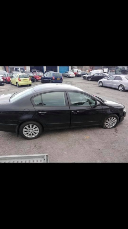 Dezmembrez vw passat 2.0tdi euro 4 2005