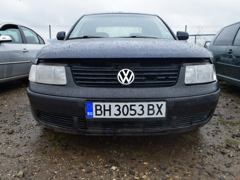 Dezmembrez VW Passat an 1998 1.9 TDI 90 CP