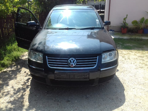 Dezmembrez VW Passat B5.5 2.0 benzina ALT an 2004