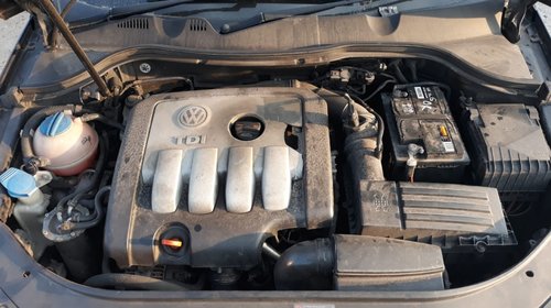 Dezmembrez vw passat b6 2.0 tdi