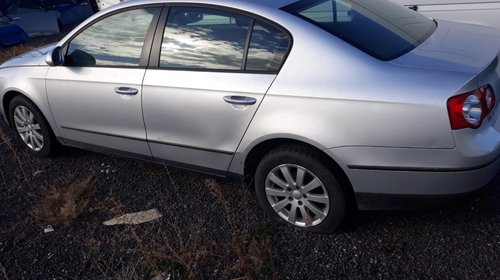 Dezmembrez vw passat b6 2.0 tdi