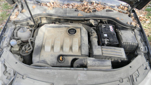 Dezmembrez VW PASSAT B6 2005 - 2010 1.9 
