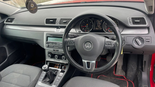 Dezmembrez vw passat B7 2011 break 1.6 d