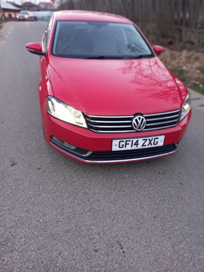 Dezmembrez vw Passat B7 berlina, 1.6 tdi .