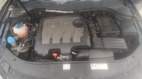 Dezmembrez VW Passat B7 Break 1.6 TDI 10