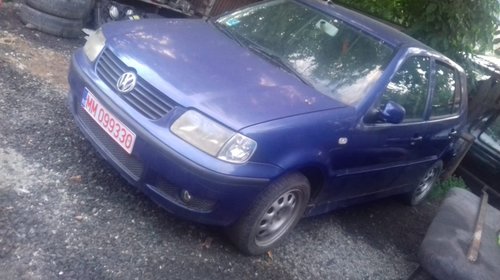 Dezmembrez vw polo