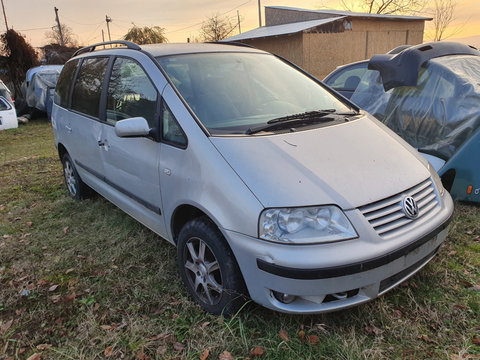 Dezmembrez vw sharan din 2002 1.9 tdi auy cutie automata