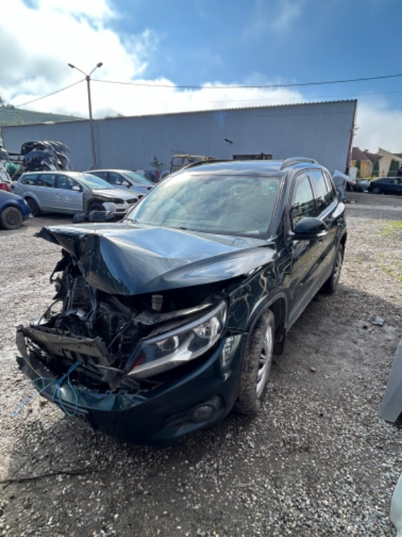 Dezmembrez VW Tiguan 2012