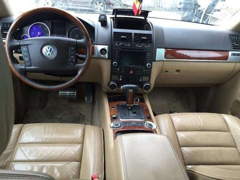 Dezmembrez vw touareg