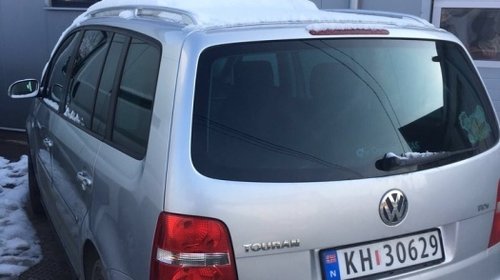 Dezmembrez vw touran 1,9 tdi cod motor B