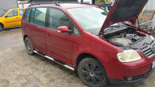 Dezmembrez VW TOURAN (1T) 2003 - 2010 1.