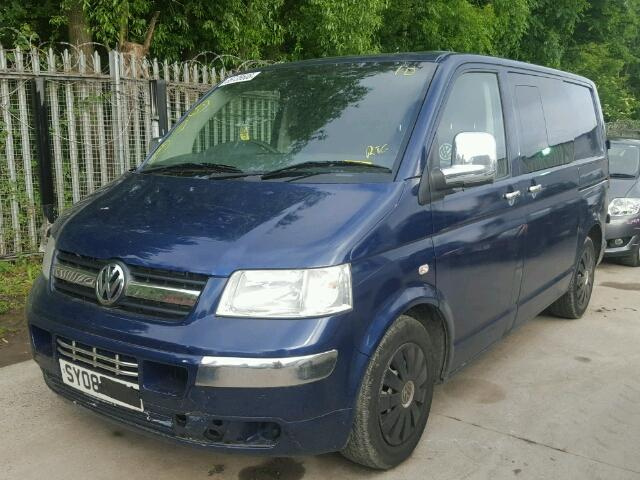 Dezmembrez VW TRANSPORTER Mk 5 / T5 / Caravelle 2003 - 2015 2.5 TDI Motorina