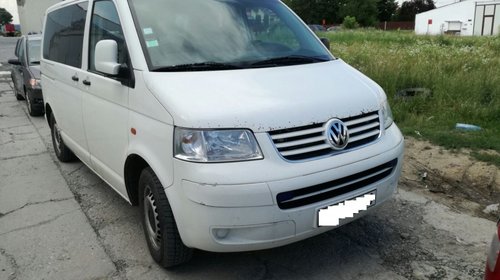 Dezmembrez VW Transporter T5 2.5 TDI an 