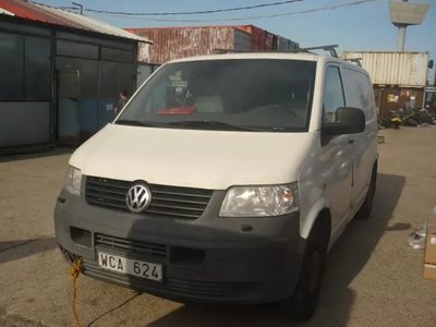 Dezmembrez Vw Voklswagen Transporter T5 2.5 TDI AX