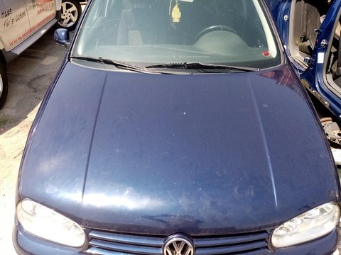 Dezmembrez VW Volkswagen Golf 4 1,6 TDI Albastru 4