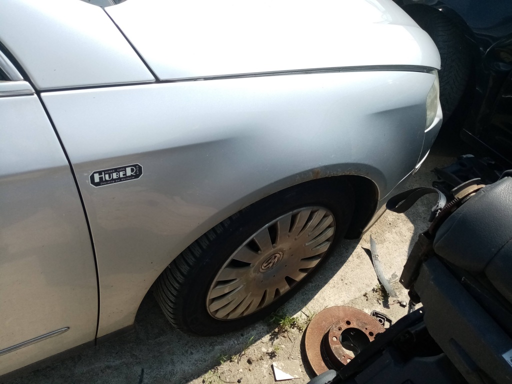 Dezmembrez VW Volkswagen Passat B7 2,0 T