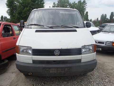 Dezmembrez VW Transporter T2 DIN 1992
