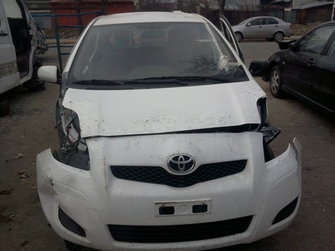 Dezmembrez TOYOTA YARIS 2008 -2011