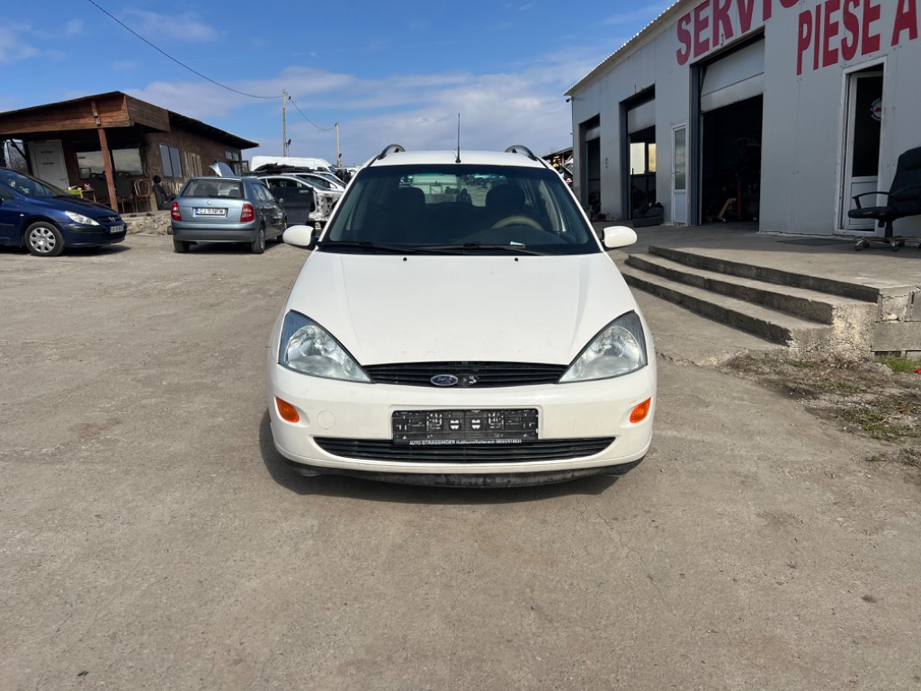 Difuzor bara spate Ford Focus 2001 Break 1,8 tddi