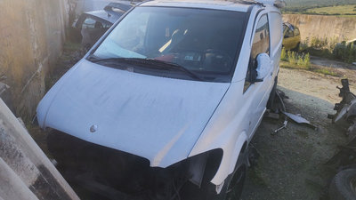 Difuzor bara spate Mercedes Vito W639 2007 2,2 2,2