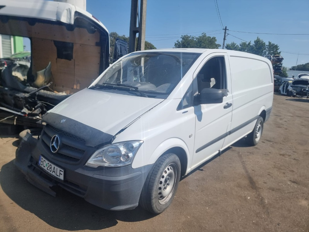 Difuzor bara spate Mercedes Vito W639 2011 autoutilitara 2.2 113cdi 651.940