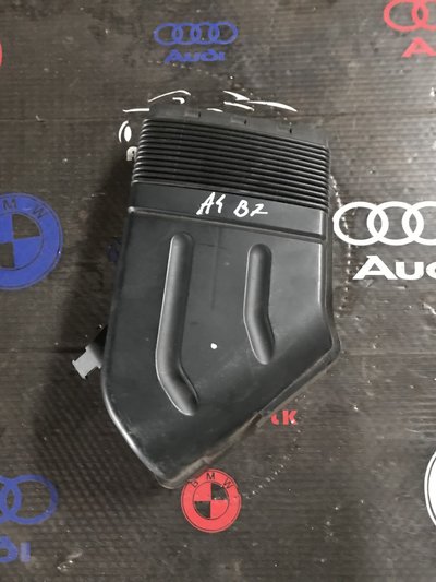 Difuzor captare aer Audi A4 B7 2.0 8E0 129 617