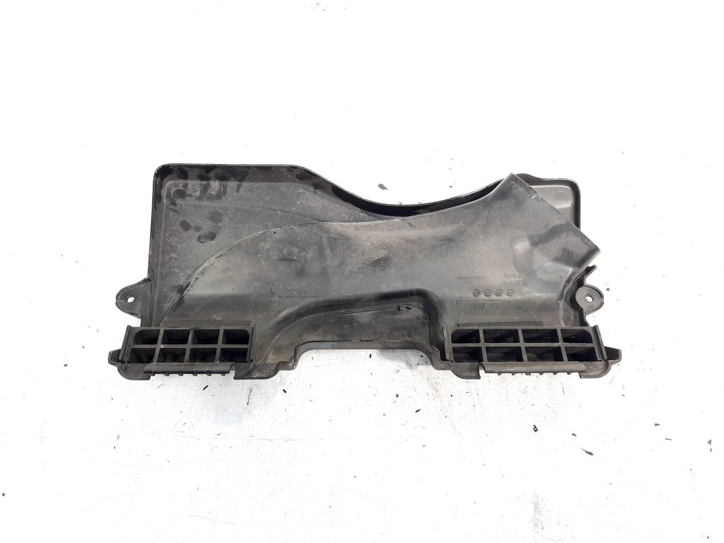 Difuzor captare aer, cod 7797475, Bmw 1 Cabriolet (E88) (idi:540851)