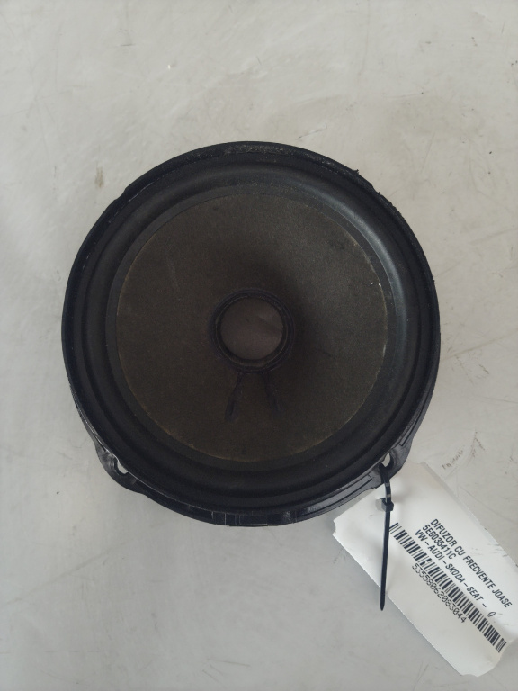 Difuzor cu frecvente joase Skoda Octavia 3 an 2014 cod piesa 5E0035411C