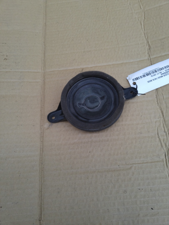Difuzor medii fata bose Audi A6 C7 an 2013 cod pie