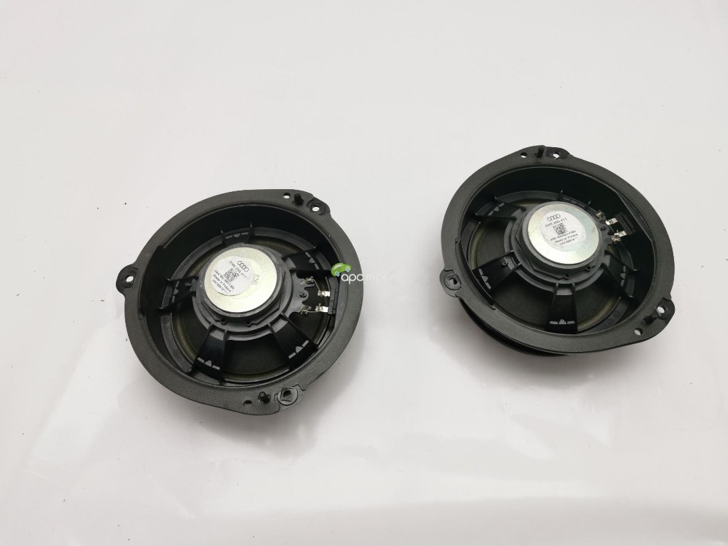 Difuzor original usa spate Audi A4 B9 8W